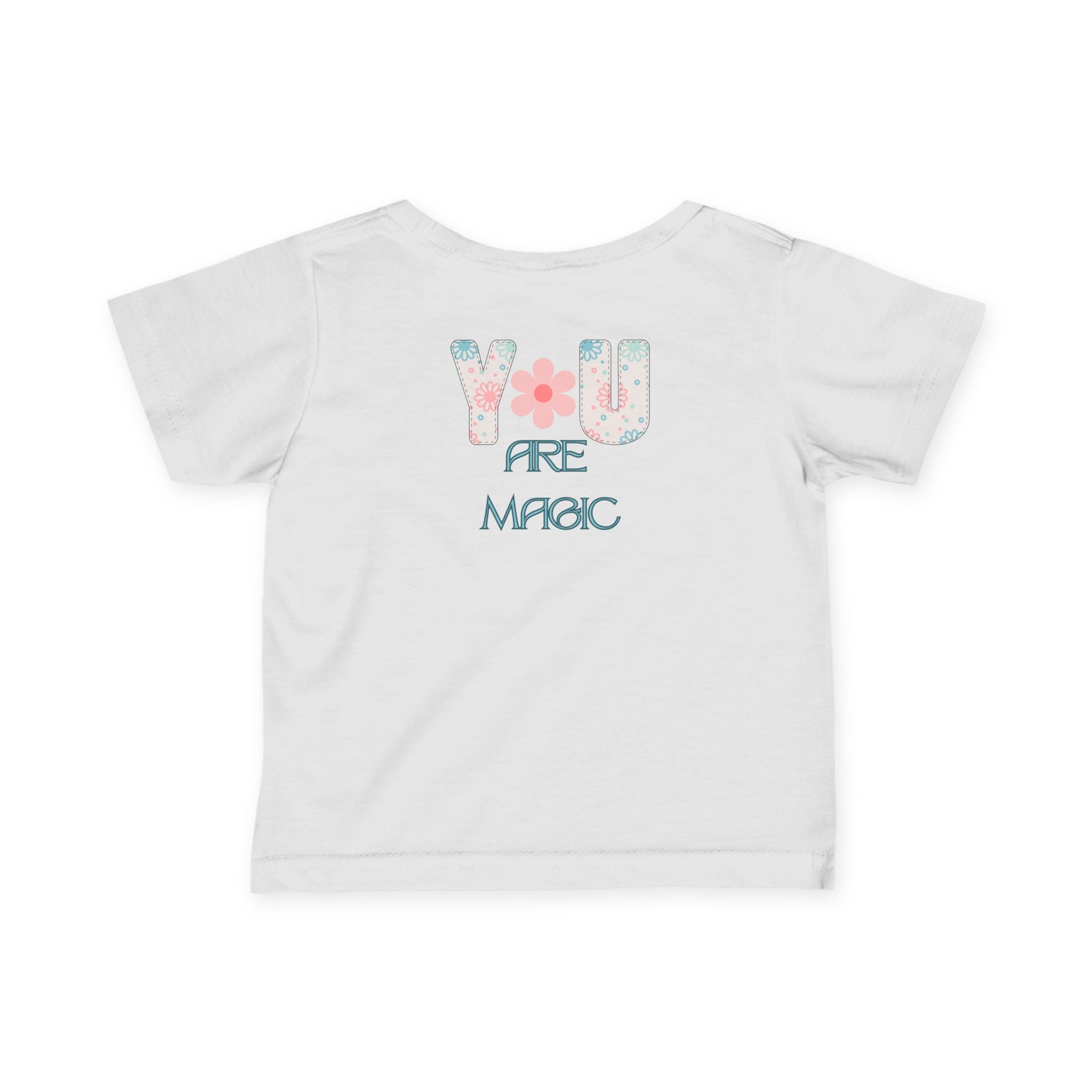 Barne t-skjorte med skrift på ryggen